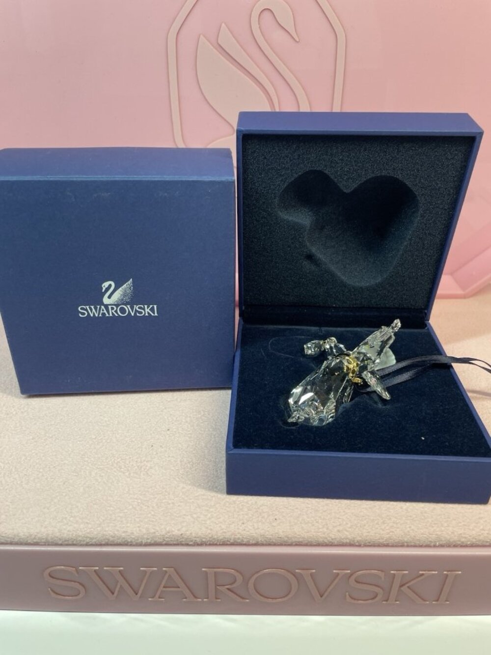 MIB Swarovski Crystal Angel 2005 Gold Latern Angel Christmas Ornament 718996